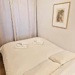 Apartament Met Groot Terras