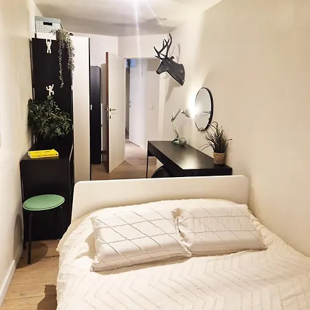 Apartment Met Groot Terras